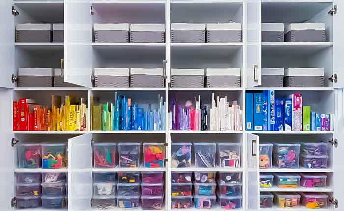 CalendlyPiconHomePage Organized wardrobe